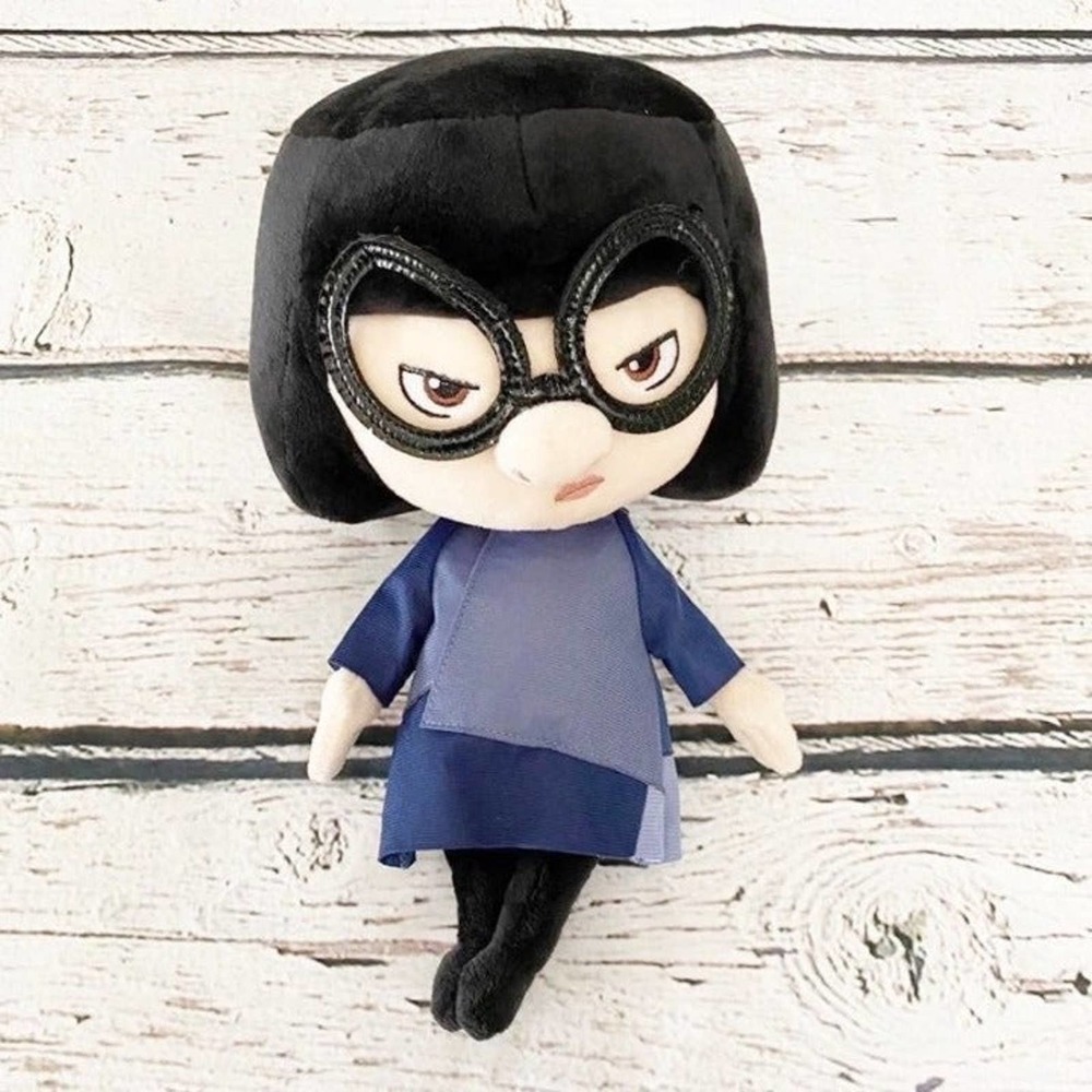 THE INCREDIBLES Edna Plush